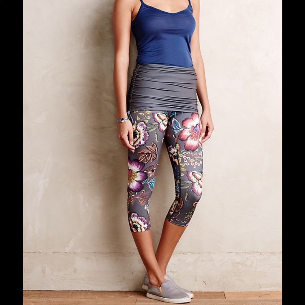 Anthropologie Pure + Good skirt workout Capri pant
